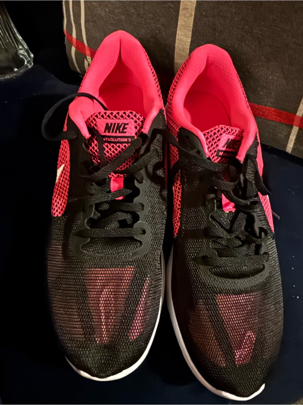 Nike Revolution 3 Hyper Pink Sneakers Women’s 11